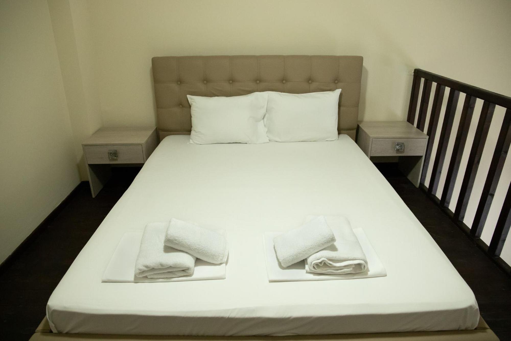 Sunset Inn Kриопиги Екстериор снимка