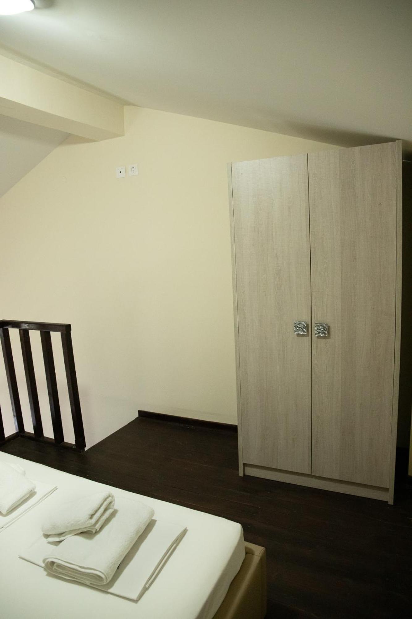 Sunset Inn Kриопиги Стая снимка
