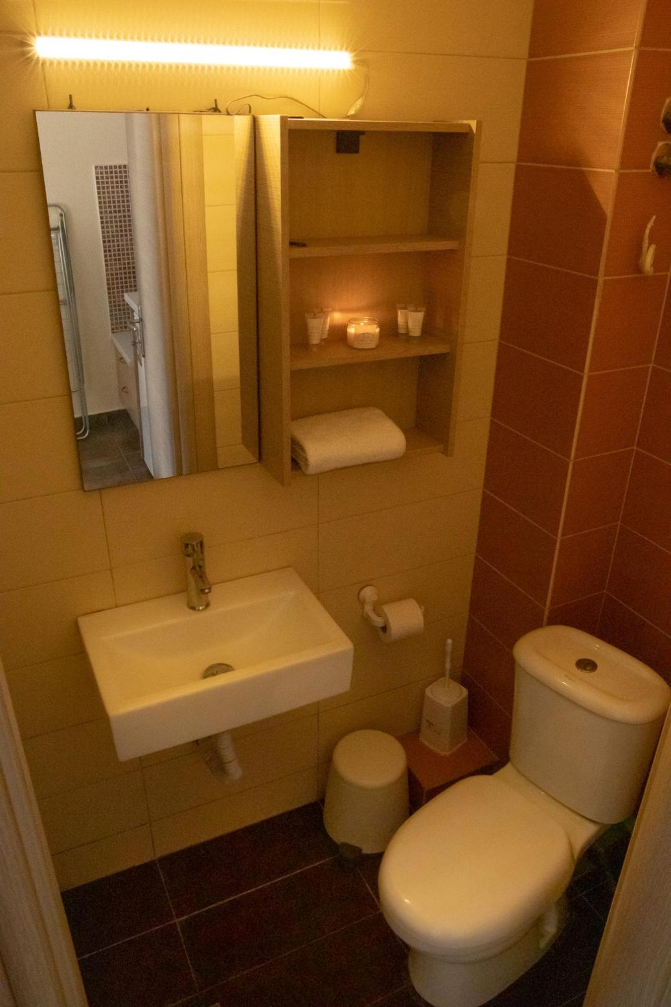 Sunset Inn Kриопиги Екстериор снимка