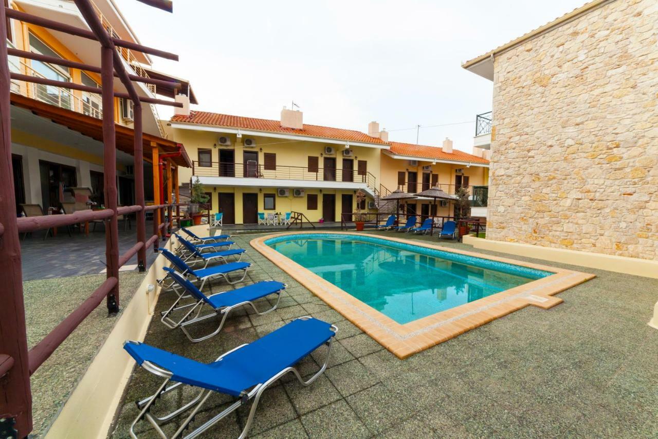 Sunset Inn Kриопиги Екстериор снимка